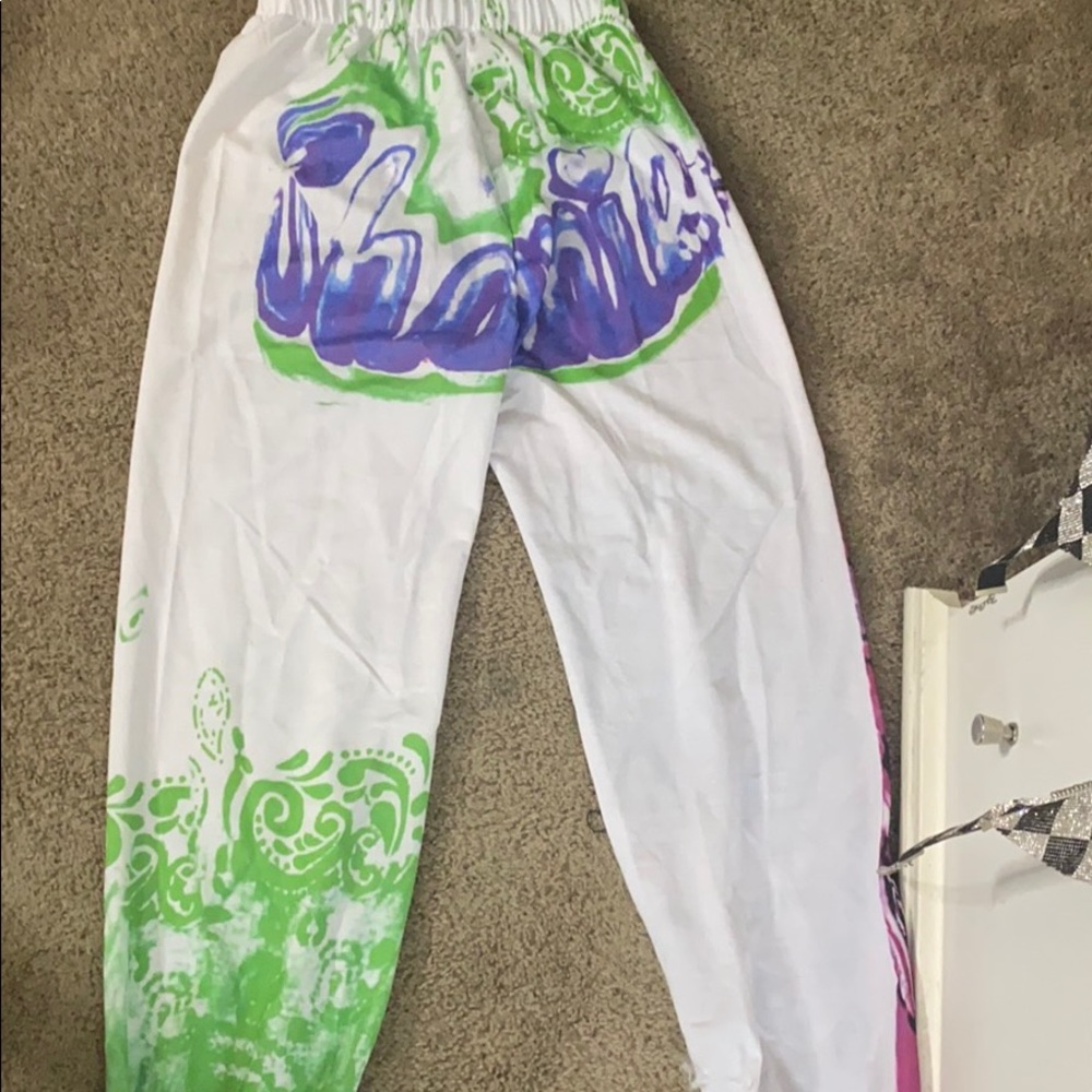 Joggers - Picture 2 of 2